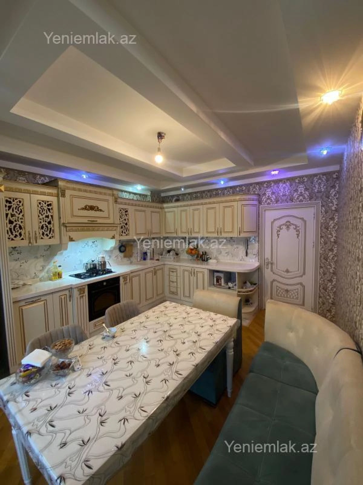 Satılır 3 otaqlı yeni tikili 123 m²