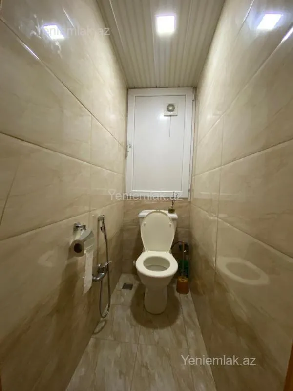 Satılır 2 otaqlı köhnə tikili 60 m²