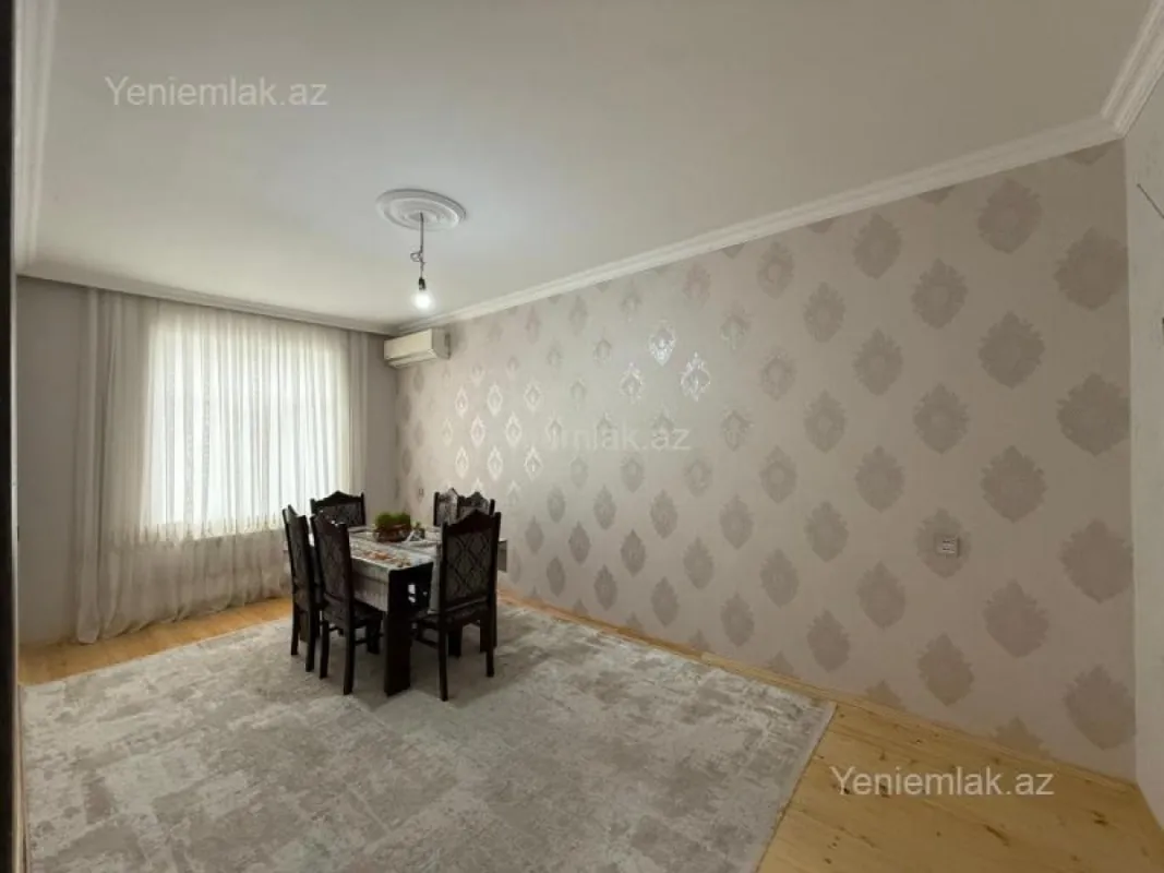 Satılır 4 otaqlı həyət evi 120 m²