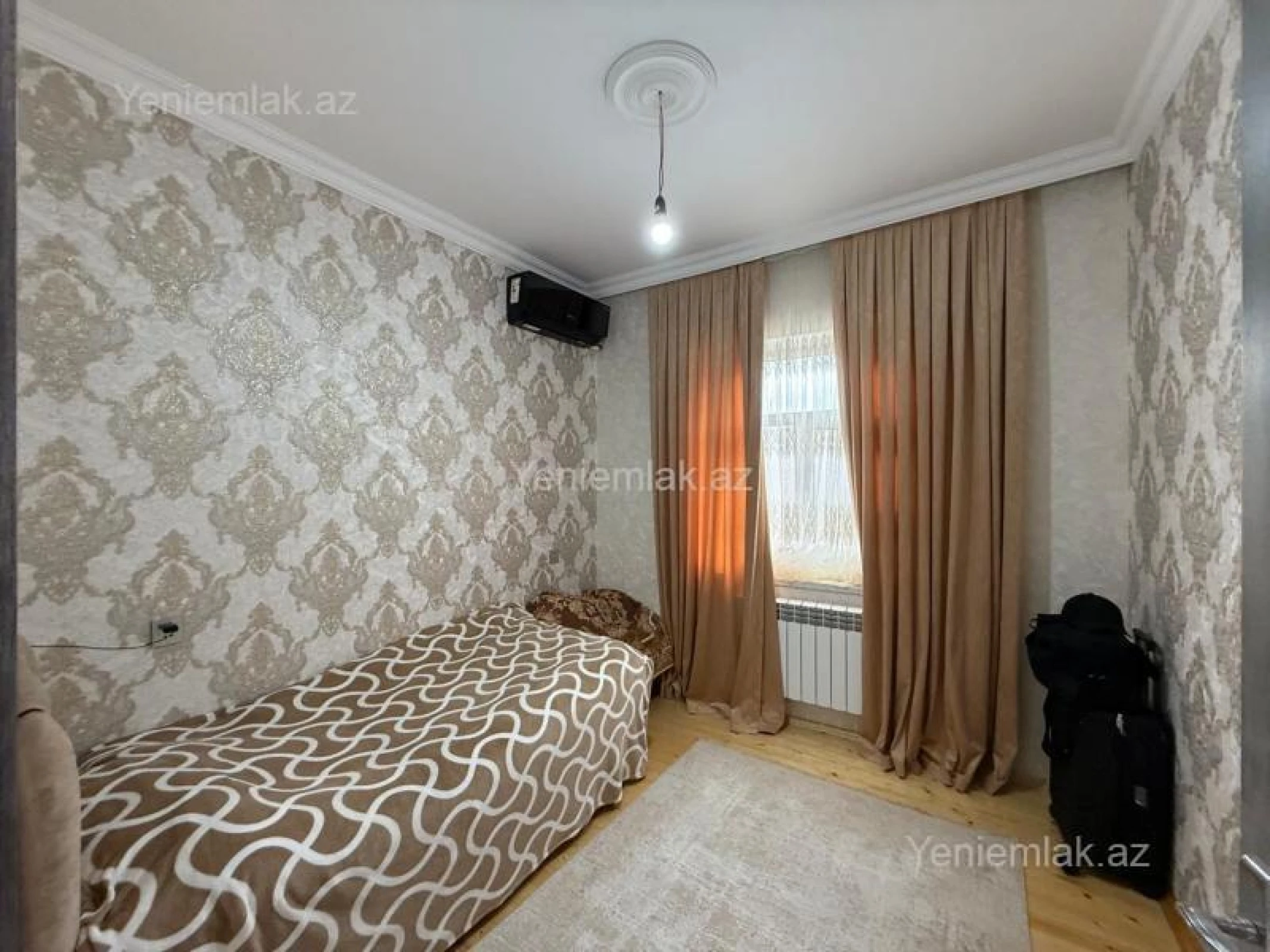 Satılır 4 otaqlı həyət evi 120 m²