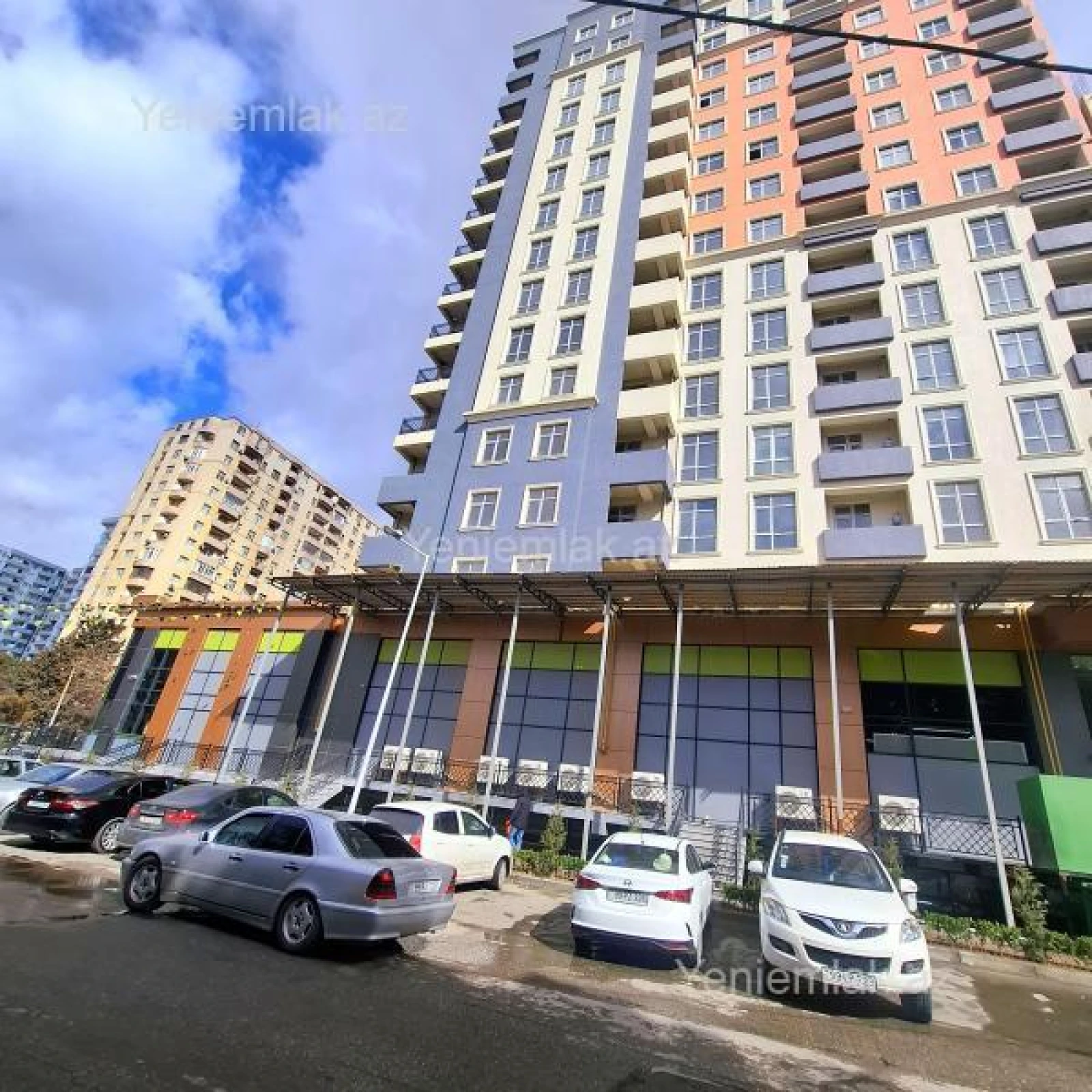 Satılır 2 otaqlı yeni tikili 50 m²