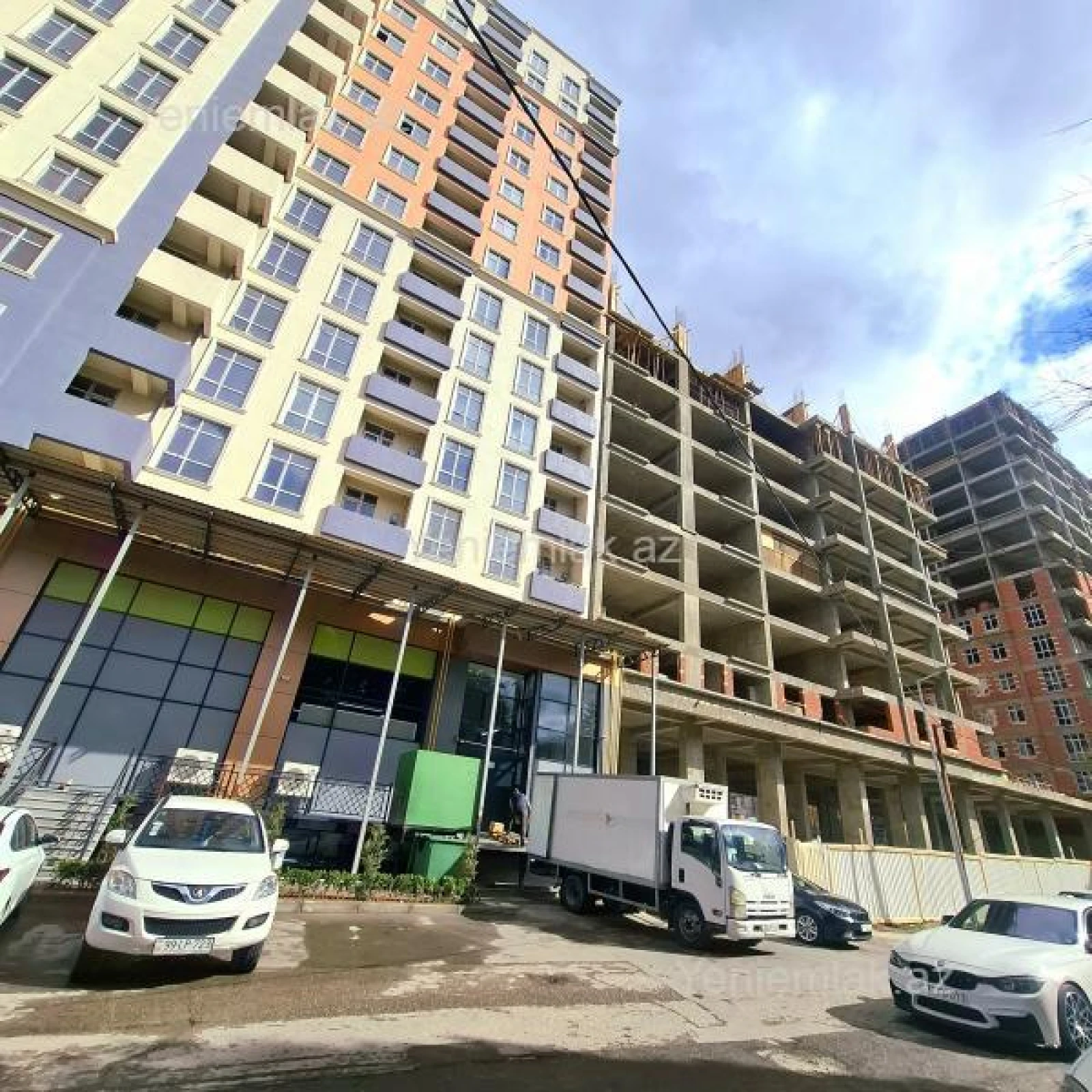 Satılır 2 otaqlı yeni tikili 50 m²