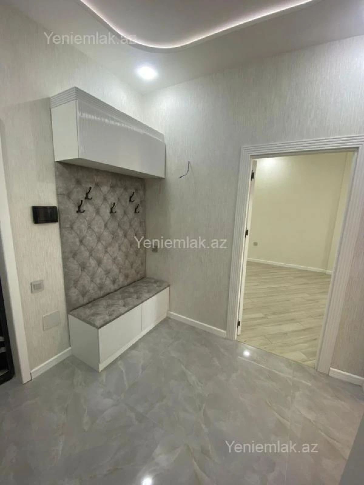 Satılır 2 otaqlı yeni tikili 60 m²