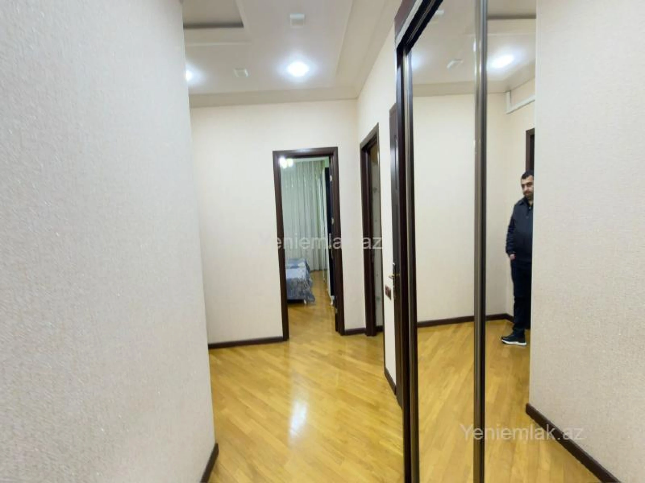 Satılır 3 otaqlı yeni tikili 96 m²