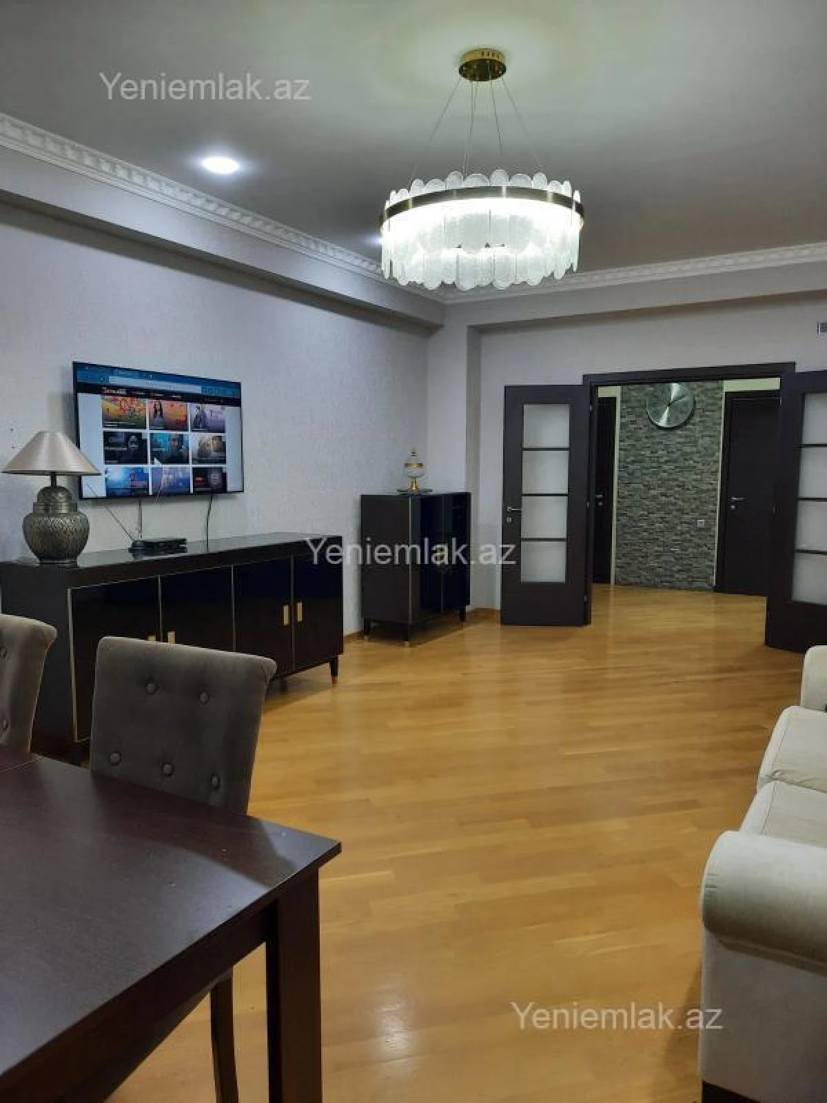 Satılır 3 otaqlı yeni tikili 138 m²