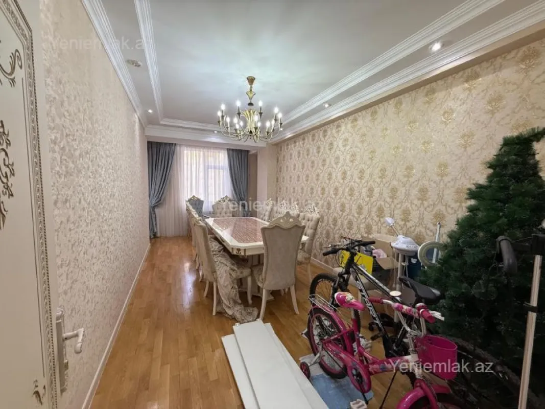 Satılır 5 otaqlı yeni tikili 213 m²