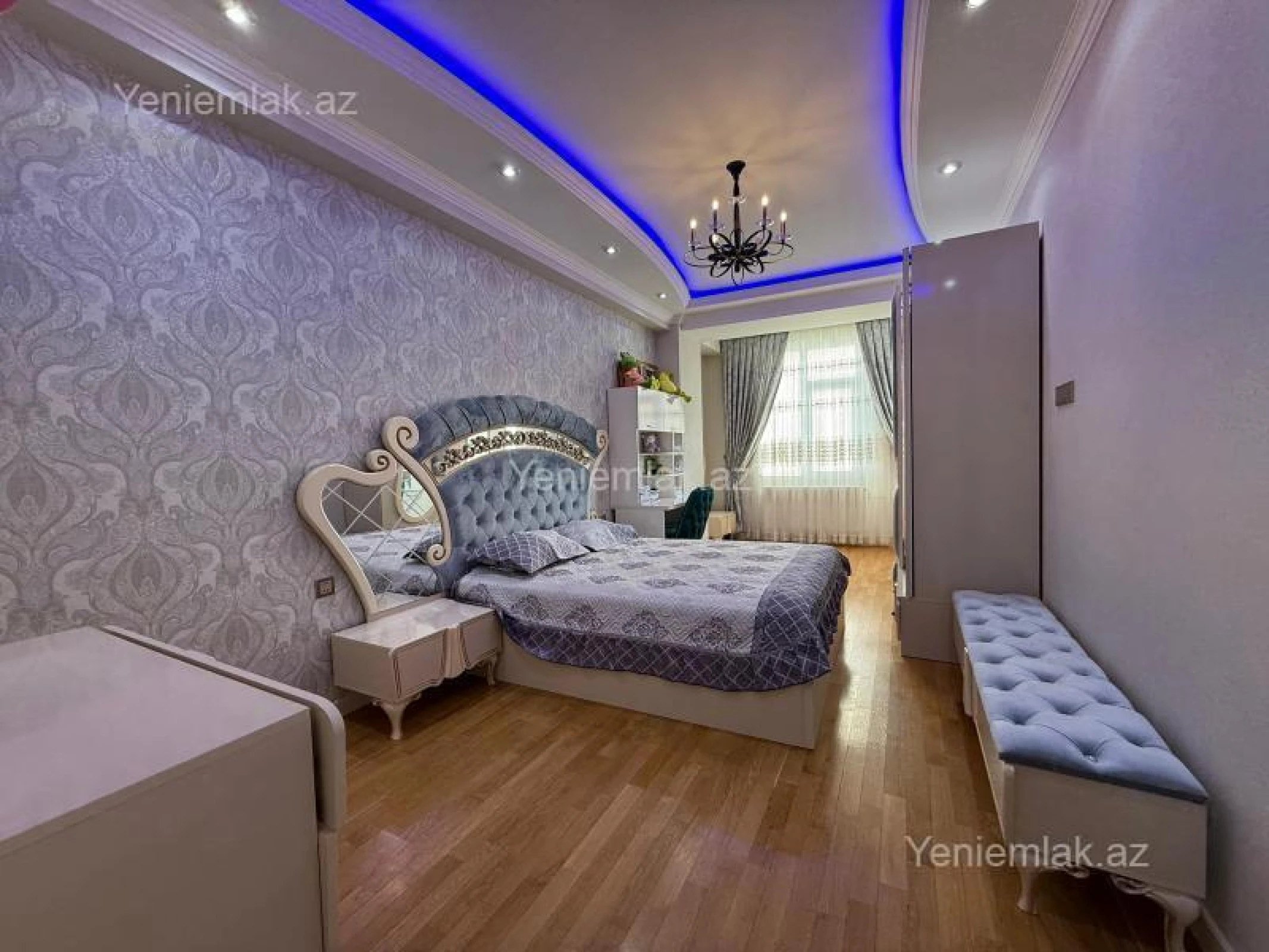 Satılır 5 otaqlı yeni tikili 213 m²