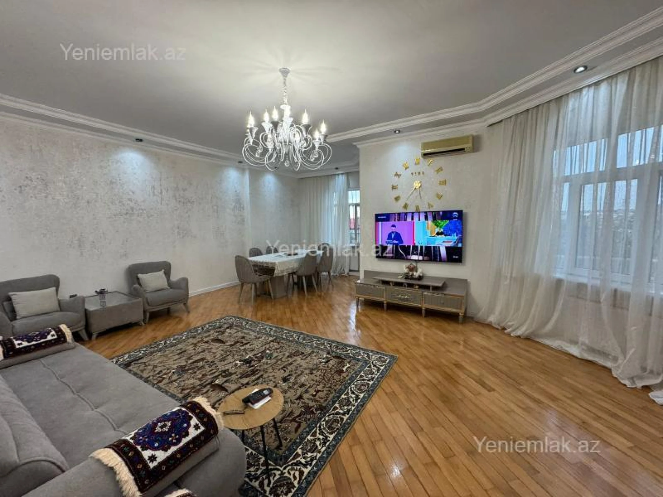 Satılır 6 otaqlı həyət evi 200 m²