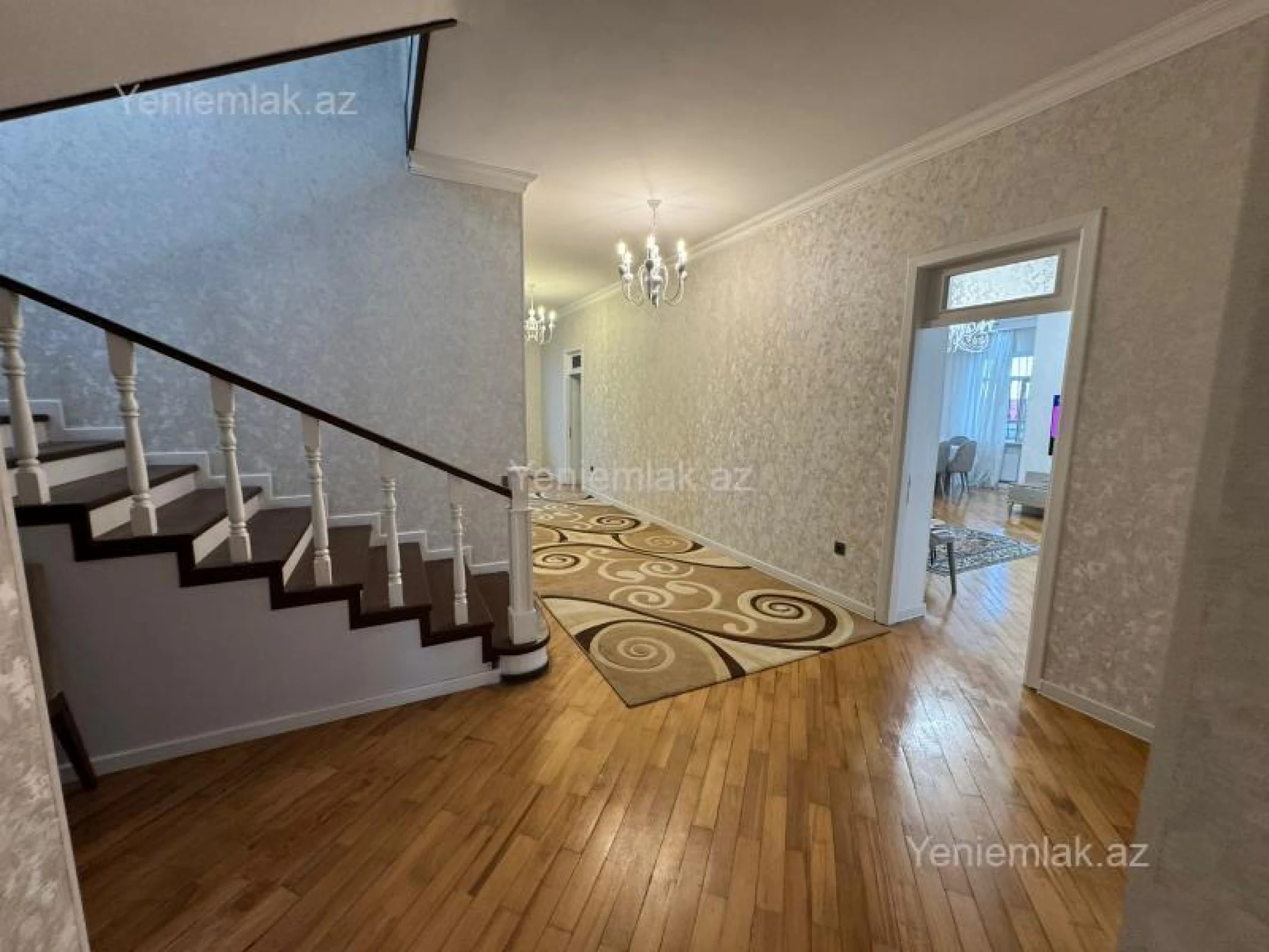 Satılır 6 otaqlı həyət evi 200 m²