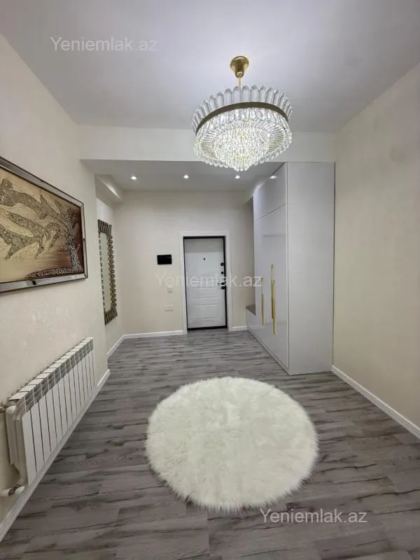 Satılır 2 otaqlı yeni tikili 106 m²