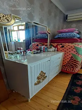 Satılır 2 otaqlı köhnə tikili 52 m²