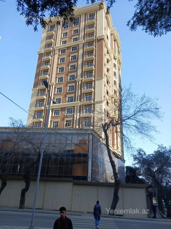 Satılır 2 otaqlı yeni tikili 54 m²