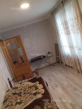Satılır 2 otaqlı köhnə tikili 50 m²