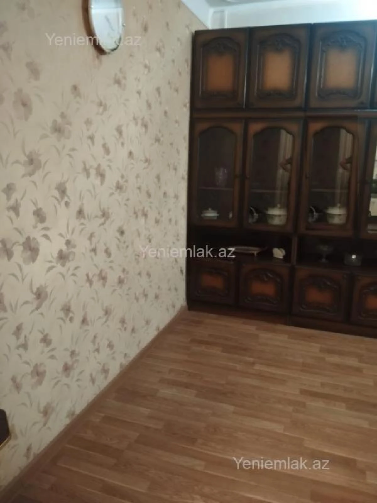 Satılır 2 otaqlı köhnə tikili 40 m²