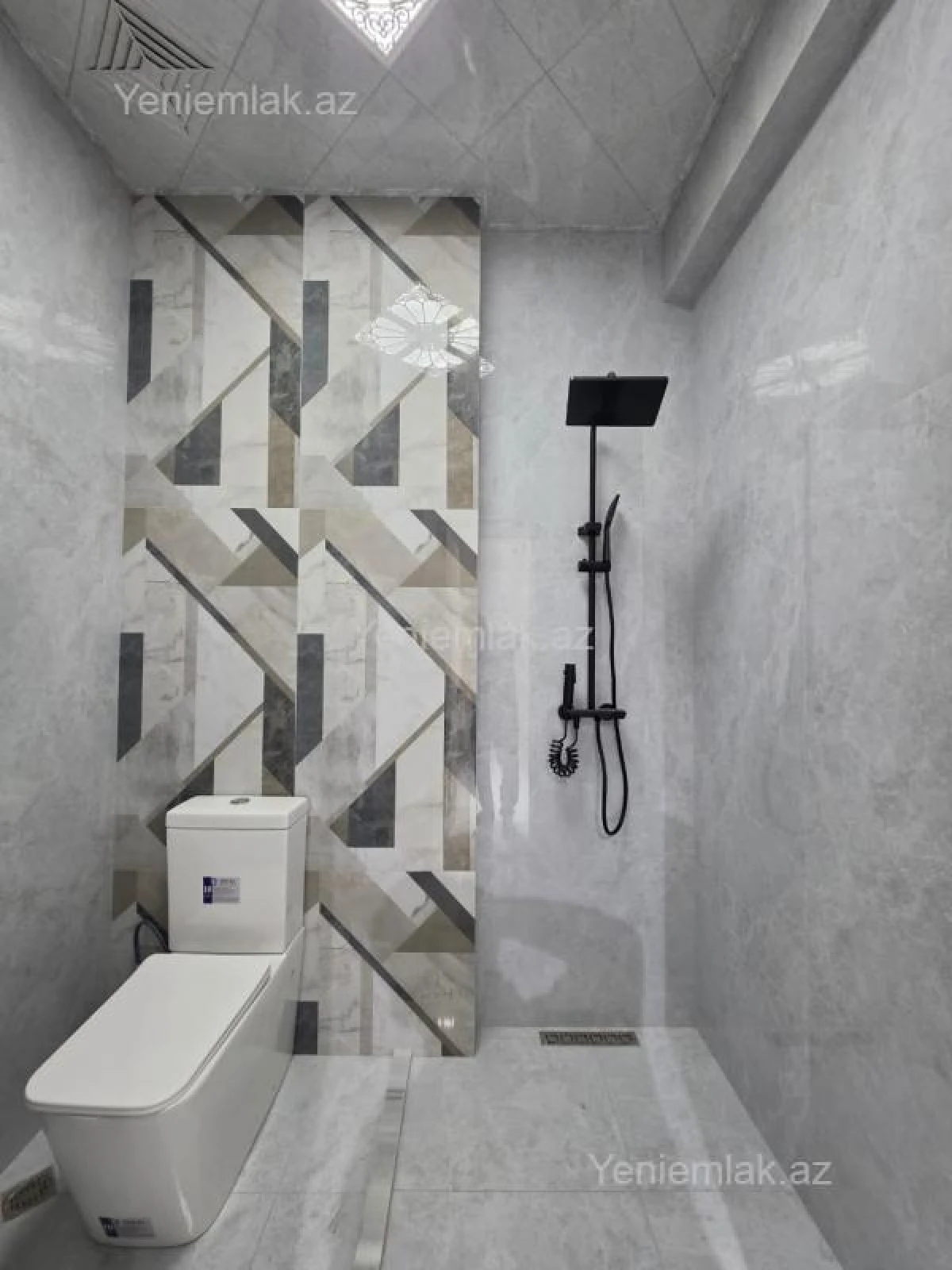 Satılır 2 otaqlı yeni tikili 95 m²