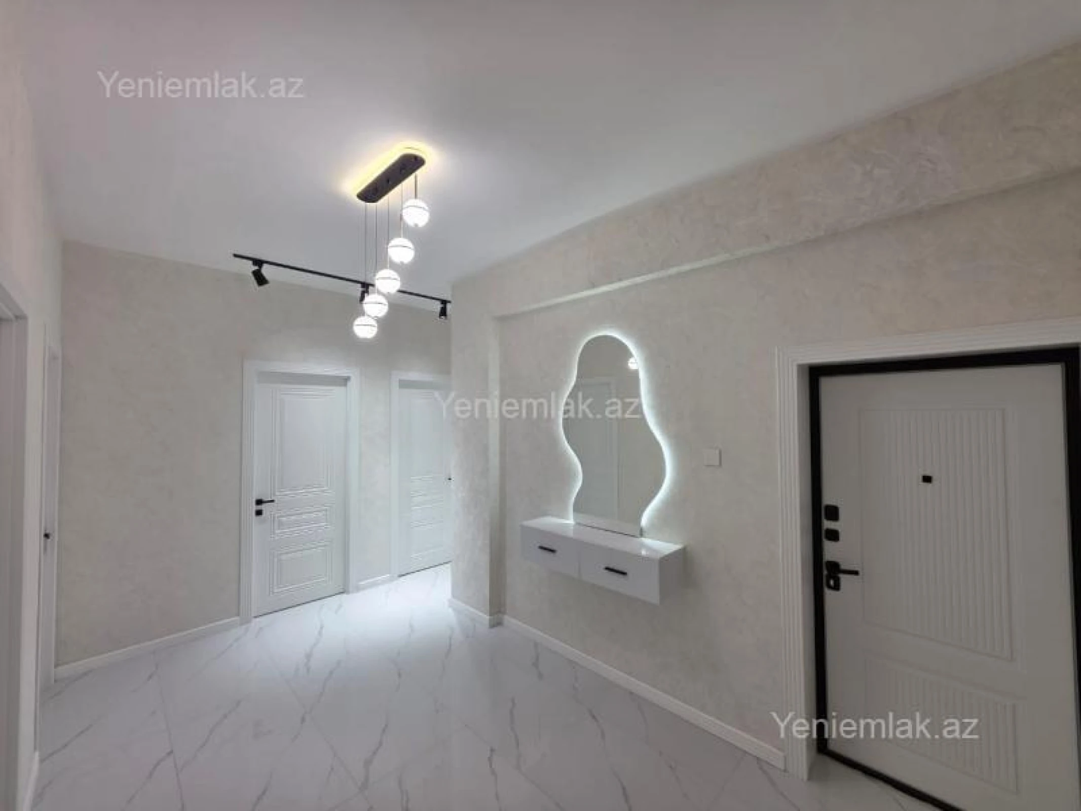 Satılır 2 otaqlı yeni tikili 95 m²
