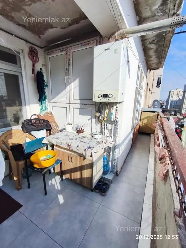 Satılır 5 otaqlı köhnə tikili 120 m²