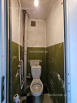 Satılır 3 otaqlı köhnə tikili 70 m²