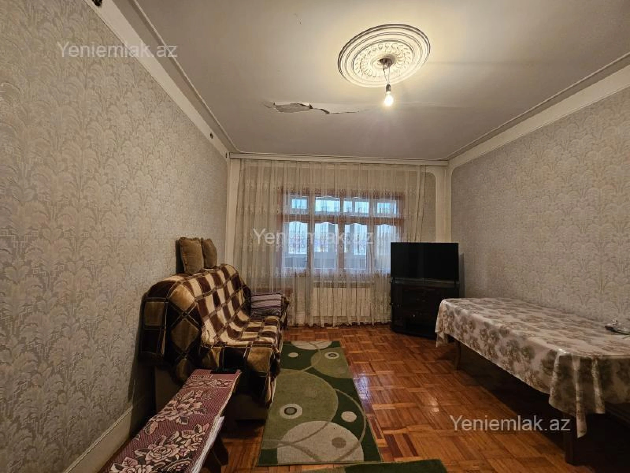 Satılır 3 otaqlı köhnə tikili 70 m²