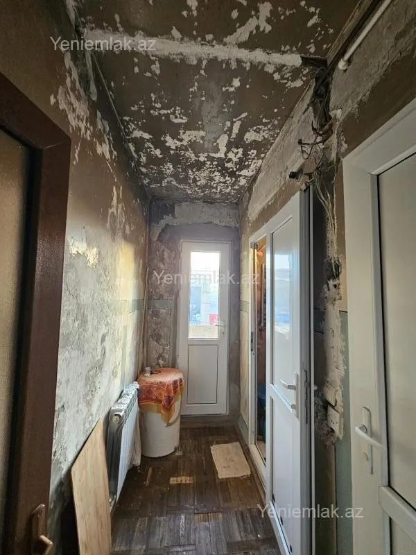 Satılır 3 otaqlı köhnə tikili 70 m²