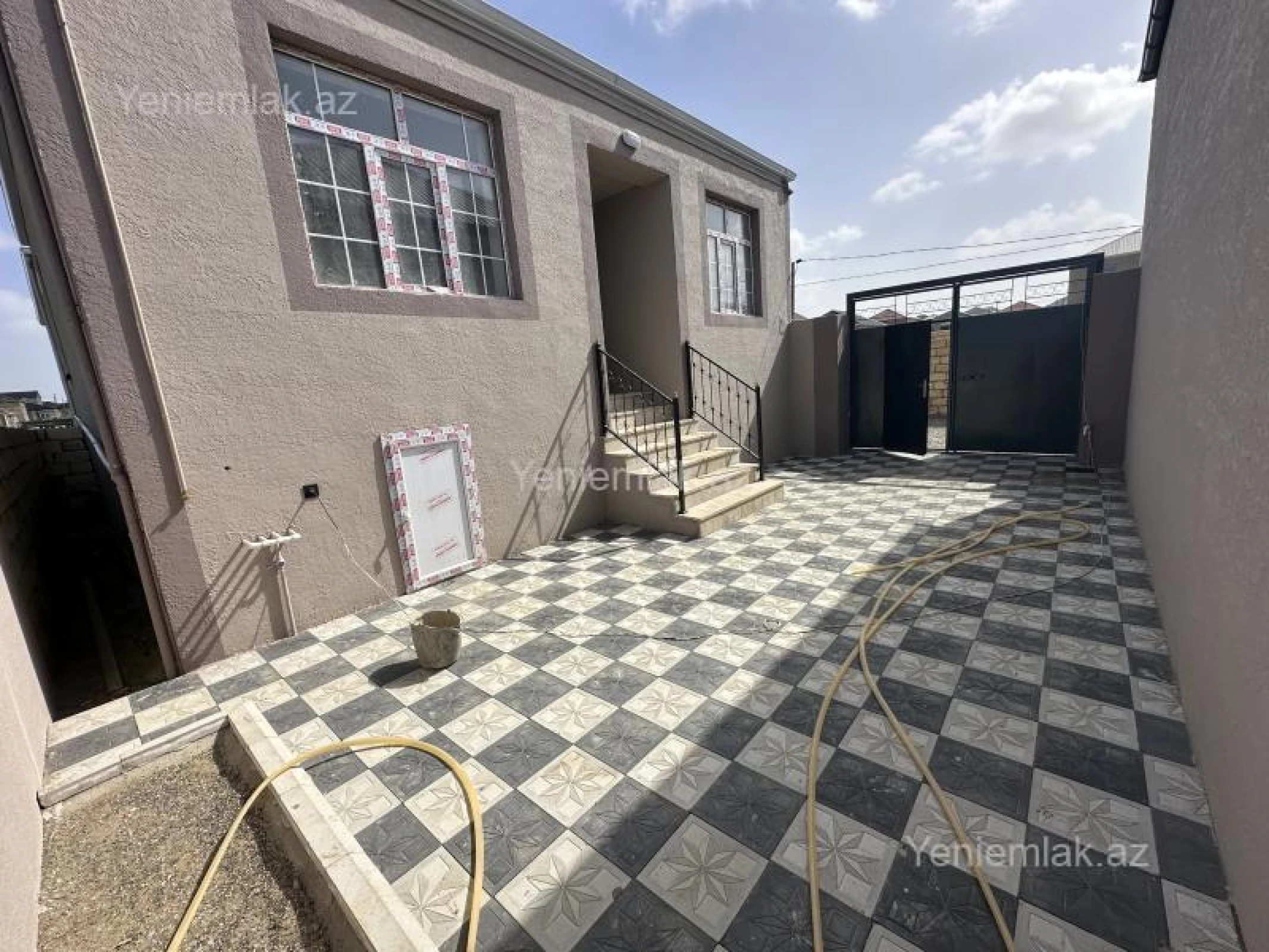 Satılır 3 otaqlı həyət evi 85 m²