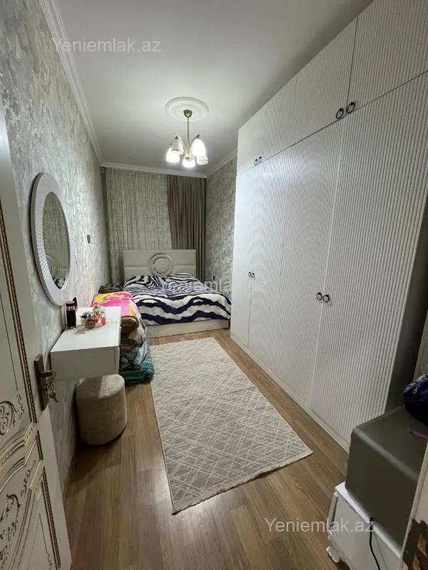 Satılır 2 otaqlı yeni tikili 55 m²