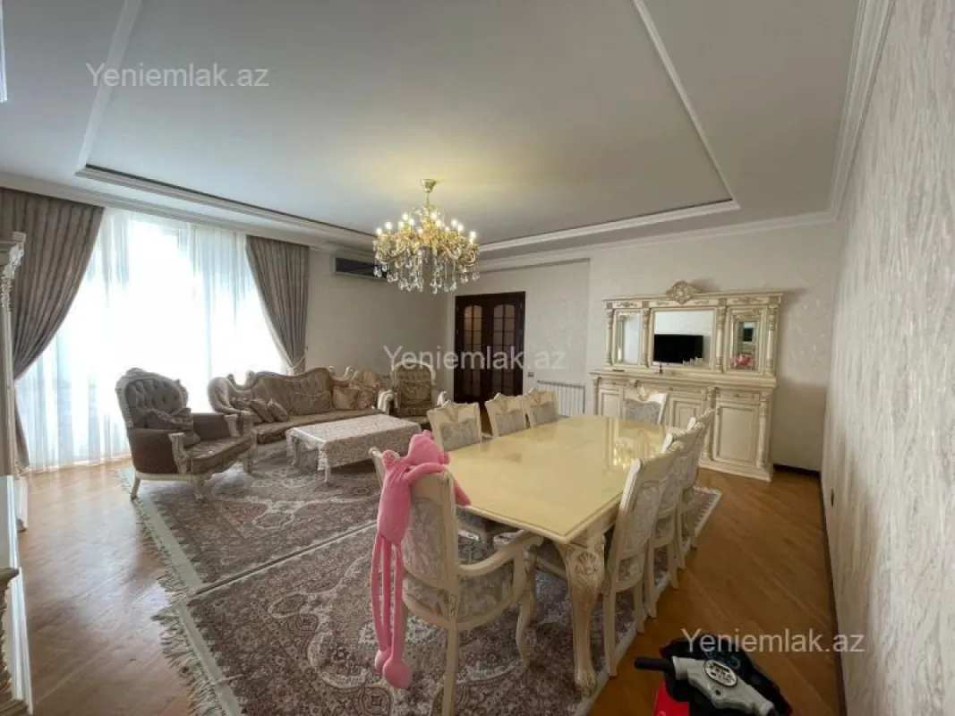 Satılır 3 otaqlı yeni tikili 126 m²