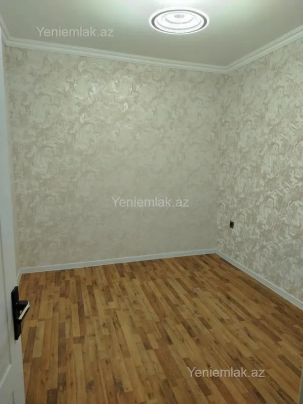 Satılır 3 otaqlı yeni tikili 70 m²