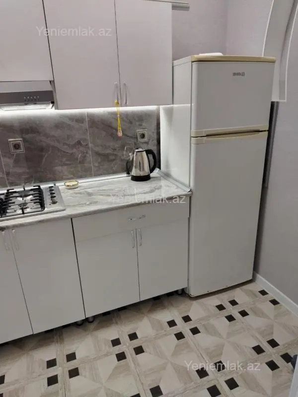 Satılır 3 otaqlı yeni tikili 70 m²