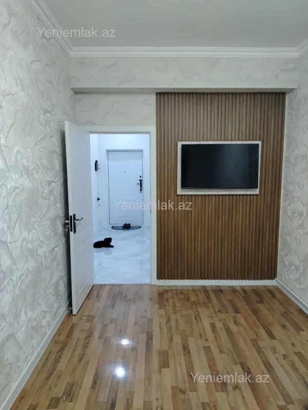 Satılır 3 otaqlı yeni tikili 70 m²