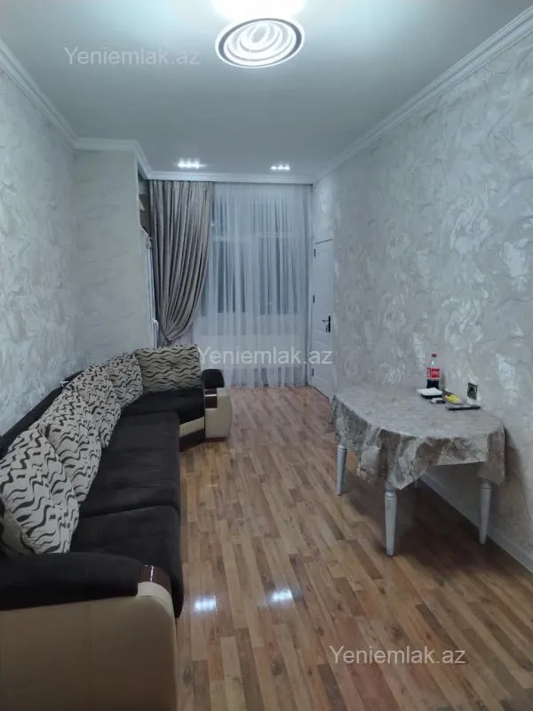 Satılır 3 otaqlı yeni tikili 70 m²