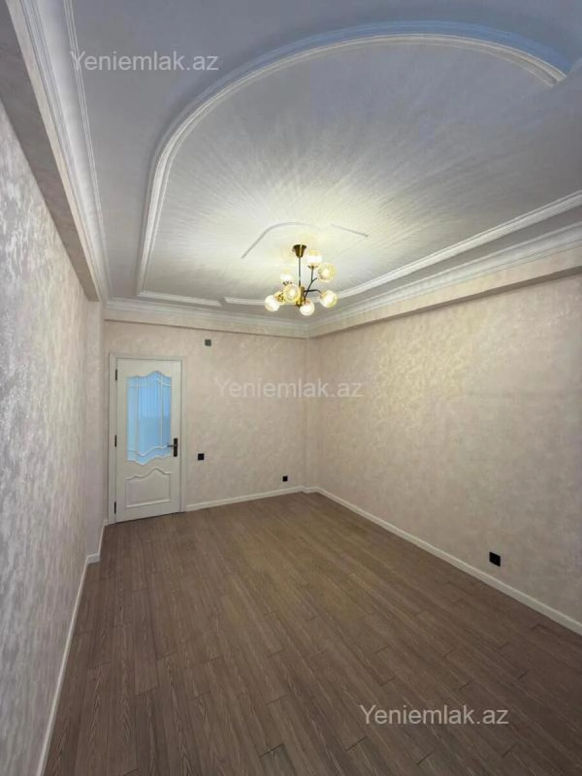 Satılır 3 otaqlı yeni tikili 120 m²