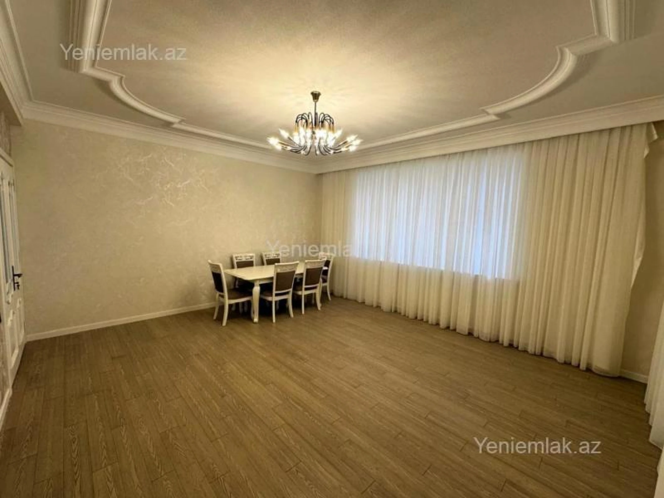 Satılır 3 otaqlı yeni tikili 120 m²