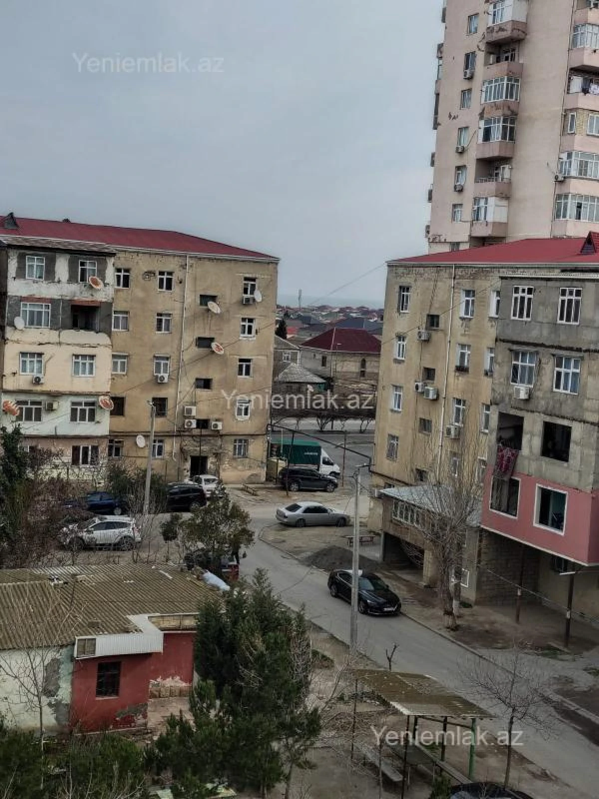 Satılır 2 otaqlı köhnə tikili 54 m²