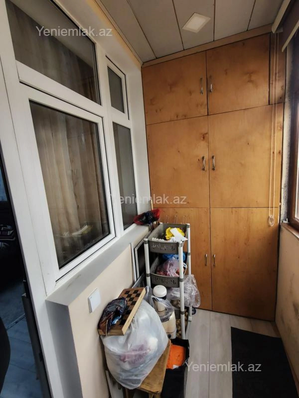 Satılır 2 otaqlı köhnə tikili 54 m²