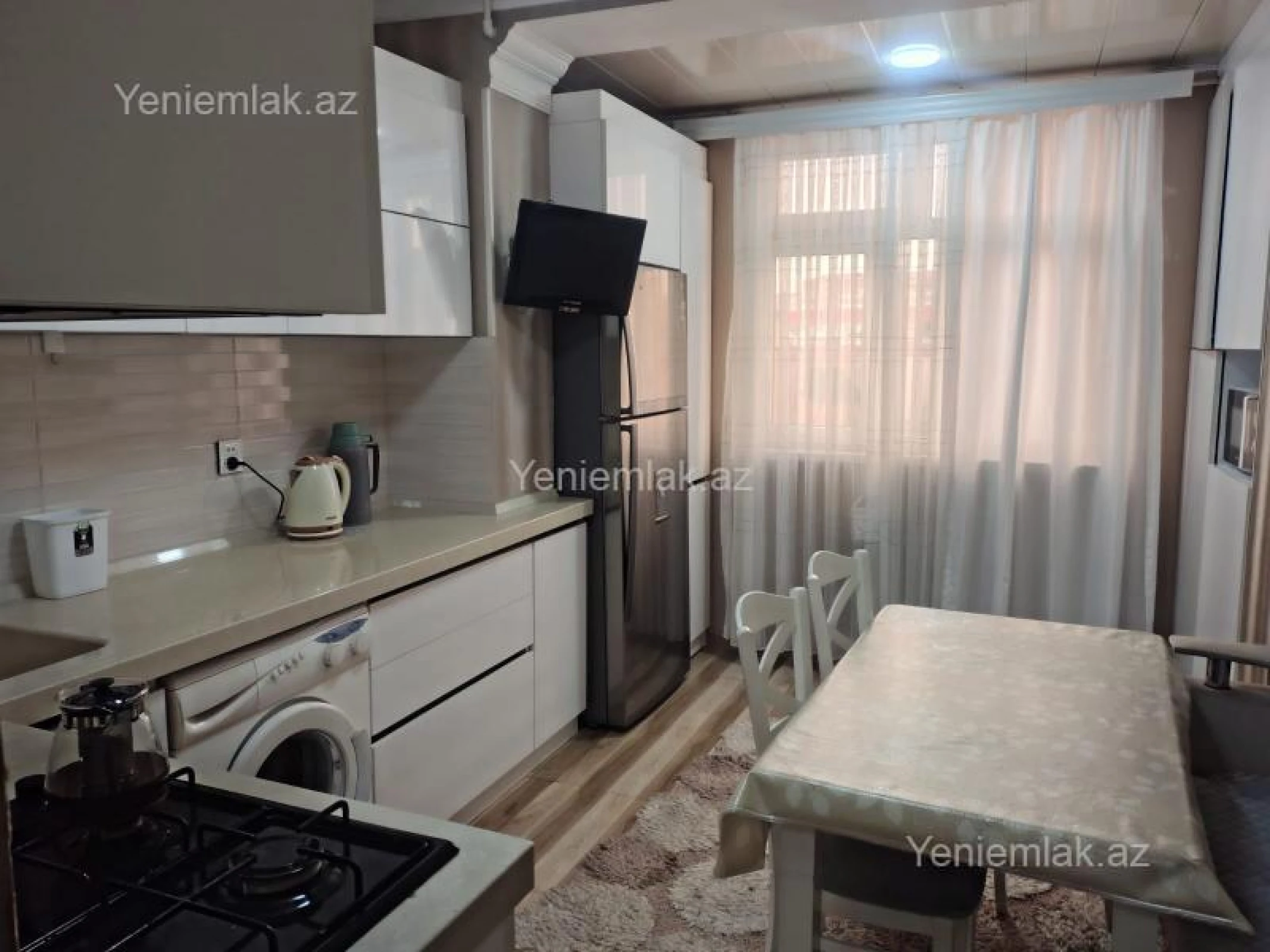 Satılır 2 otaqlı köhnə tikili 54 m²