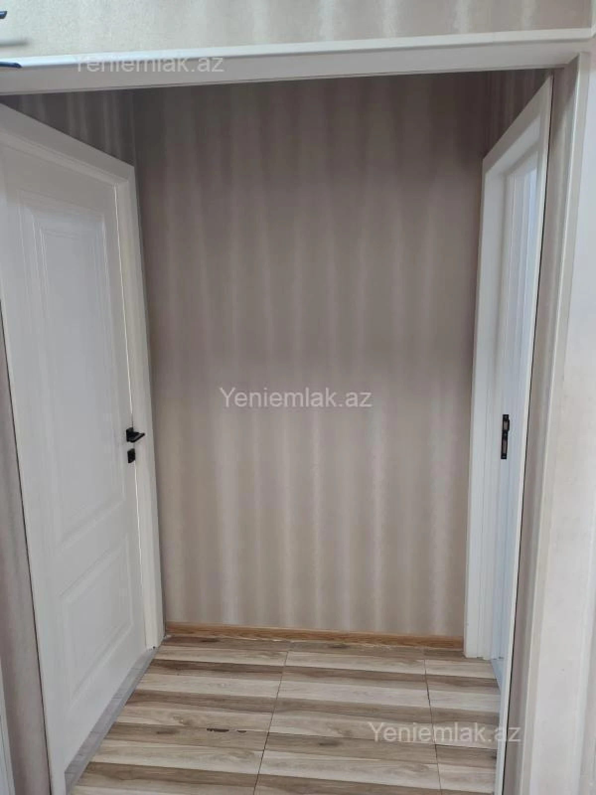 Satılır 2 otaqlı köhnə tikili 54 m²
