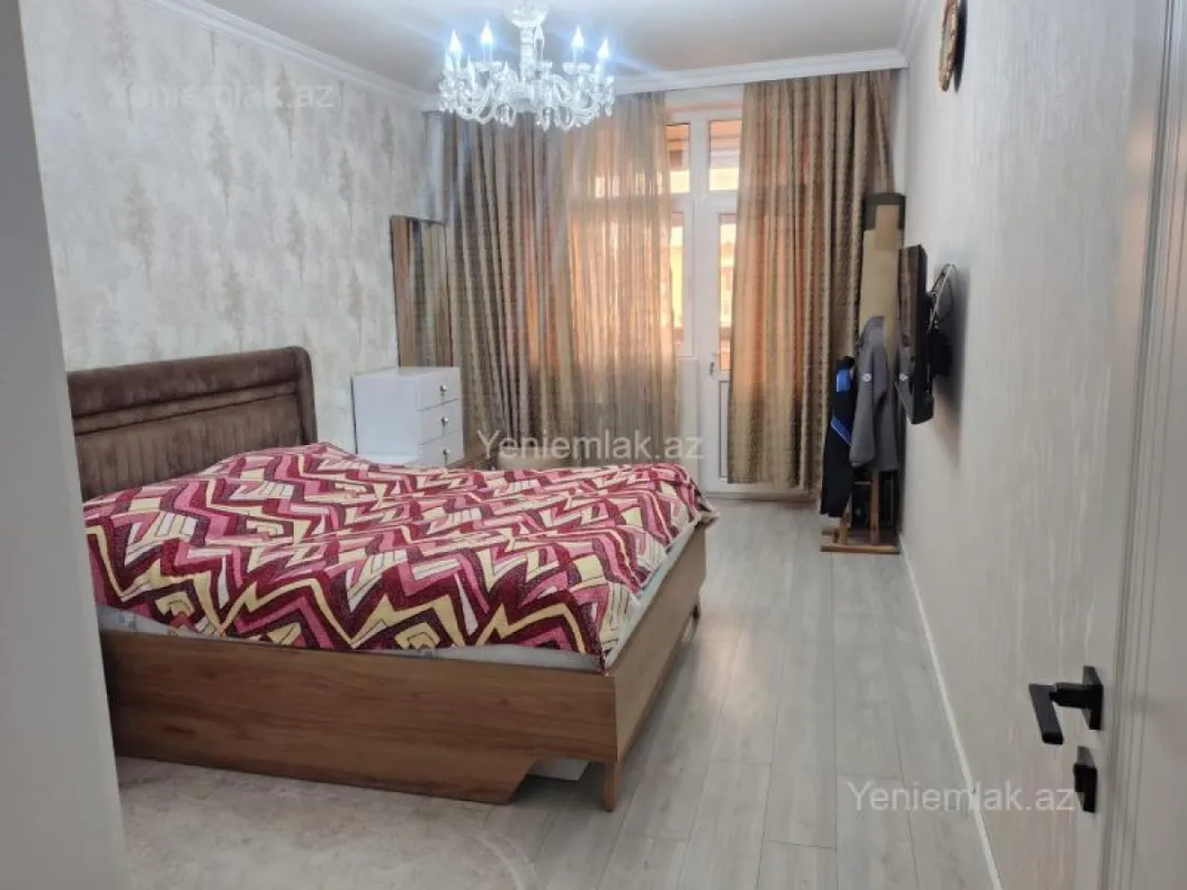 Satılır 2 otaqlı köhnə tikili 54 m²