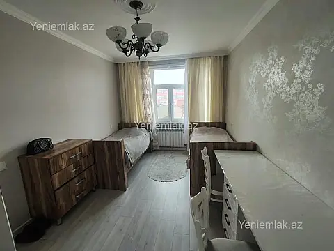 Satılır 2 otaqlı köhnə tikili 54 m²