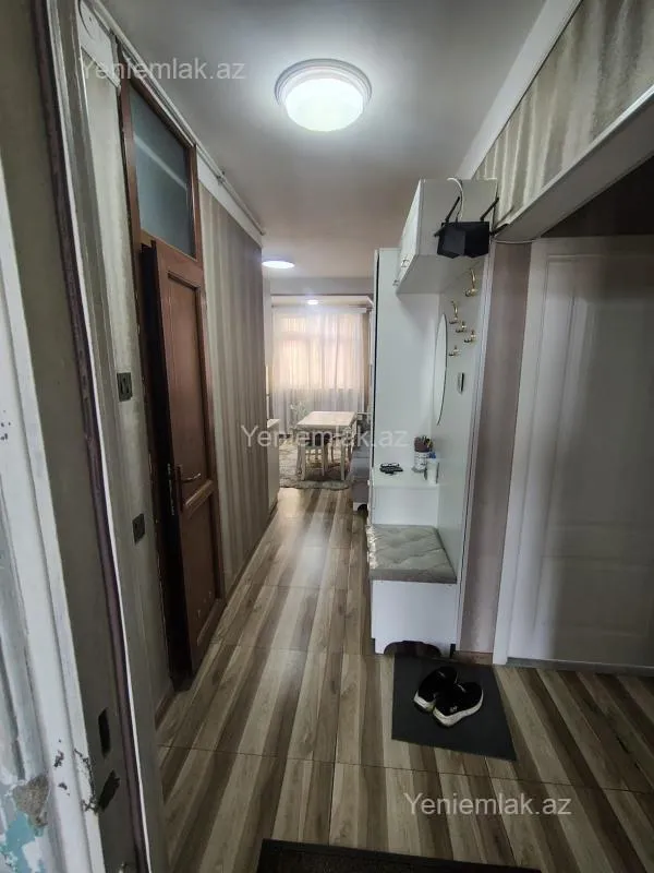 Satılır 2 otaqlı köhnə tikili 54 m²