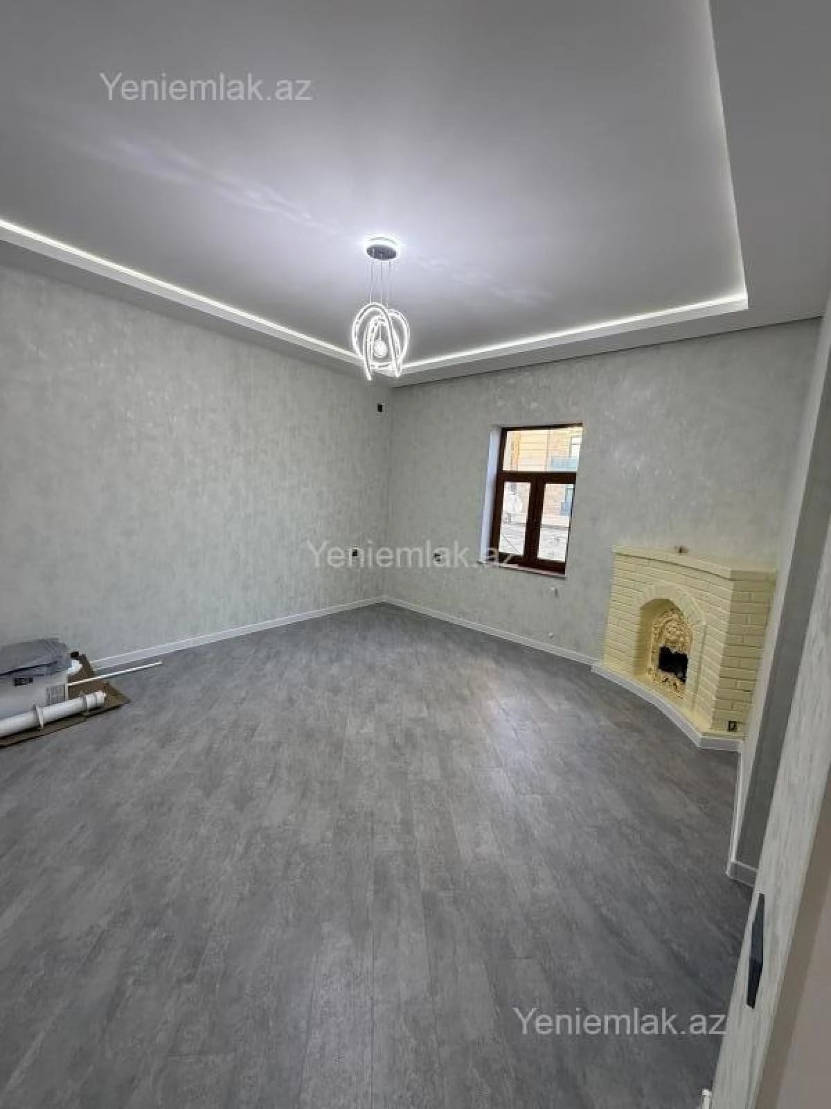 Satılır 2 otaqlı köhnə tikili 60 m²