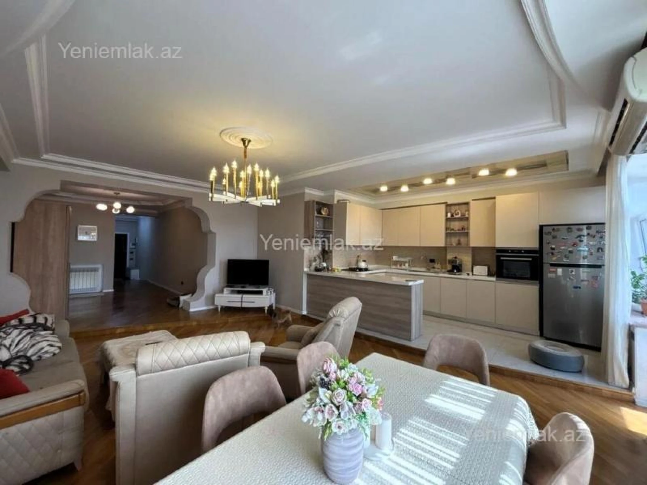 Satılır 3 otaqlı yeni tikili 120 m²