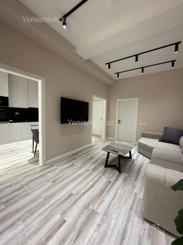 Satılır 2 otaqlı yeni tikili 90 m²