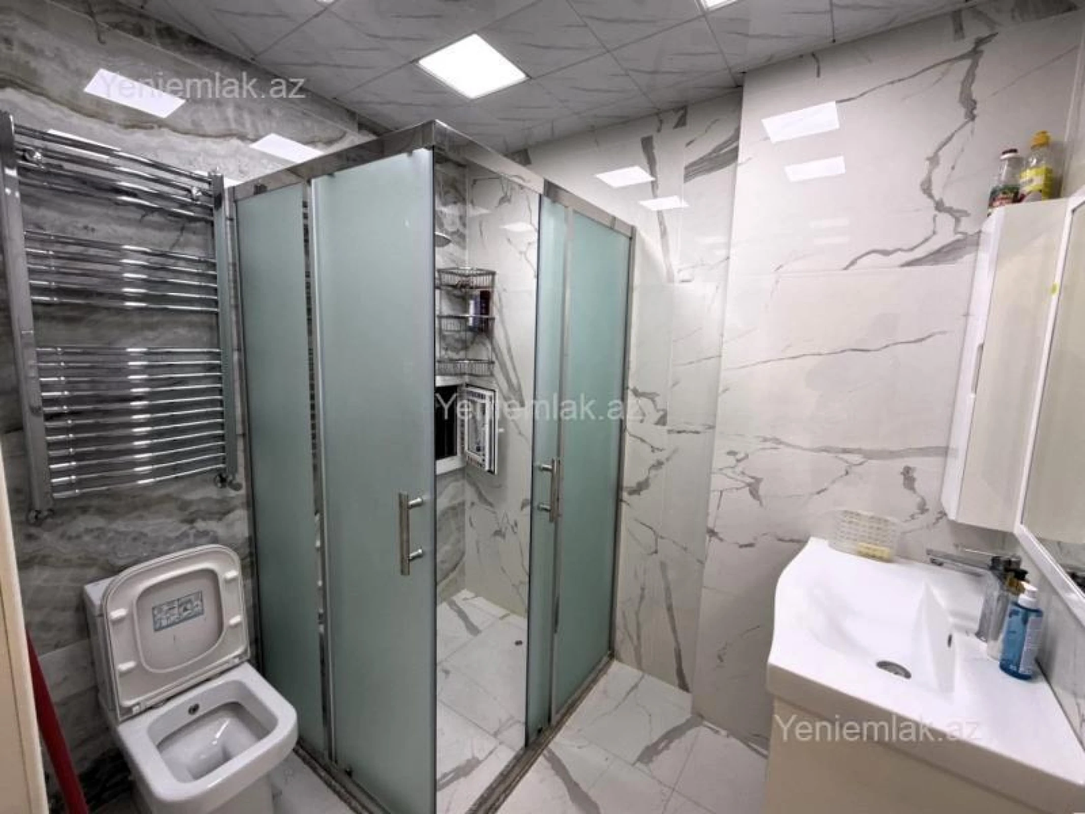 Satılır 3 otaqlı yeni tikili 115 m²