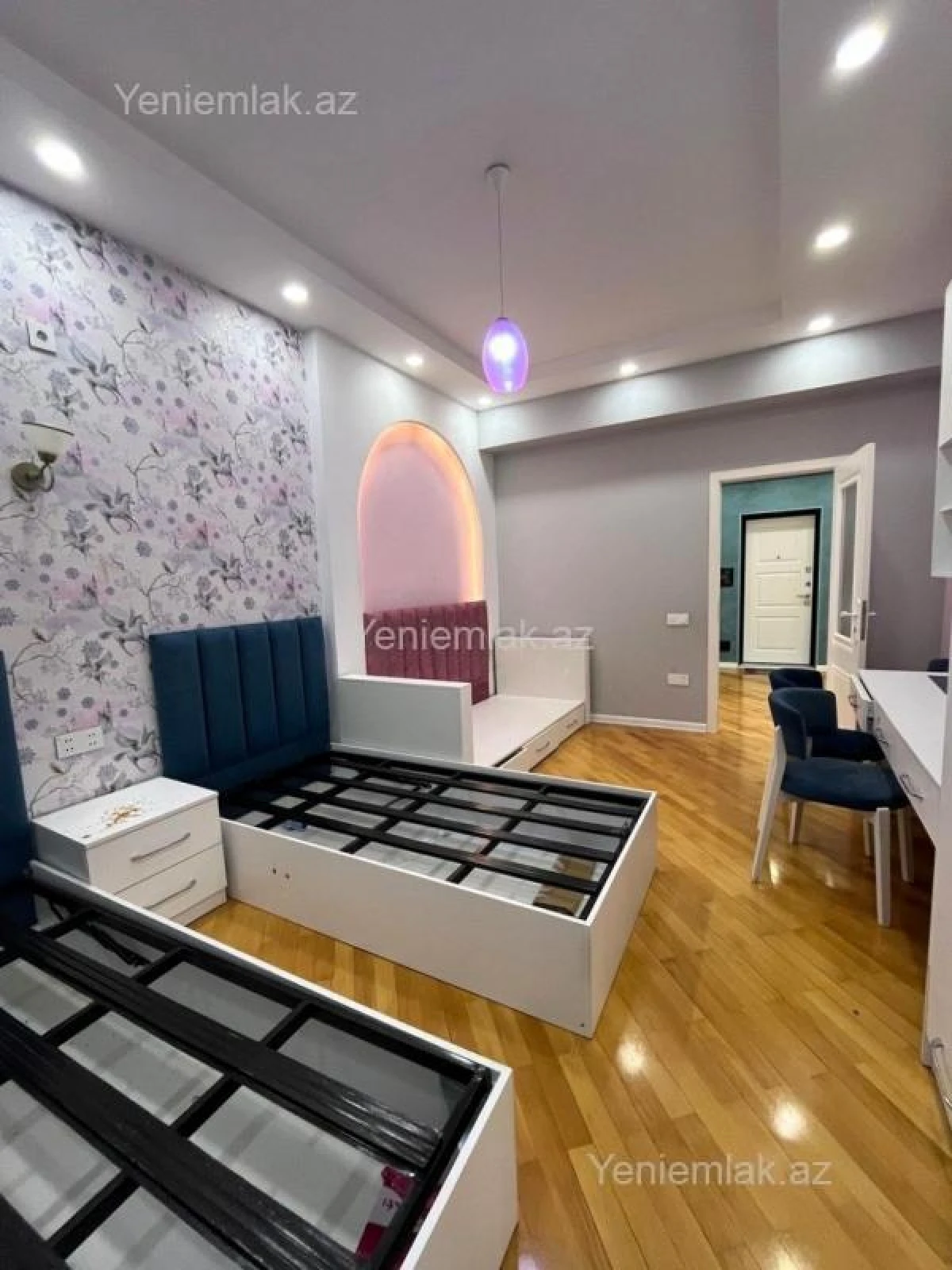 Satılır 3 otaqlı yeni tikili 115 m²