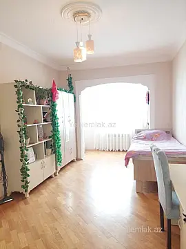 Satılır 4 otaqlı köhnə tikili 106 m² — Bakı, Nərimanov 4 otaq 106.00 m²