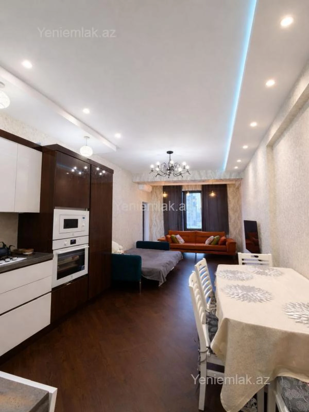 Satılır 2 otaqlı yeni tikili 72 m²