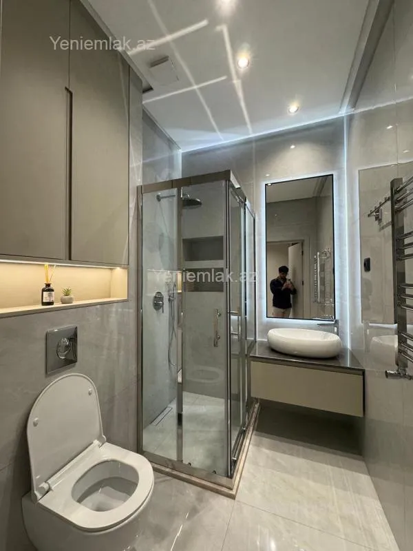 Satılır 3 otaqlı yeni tikili 100 m²