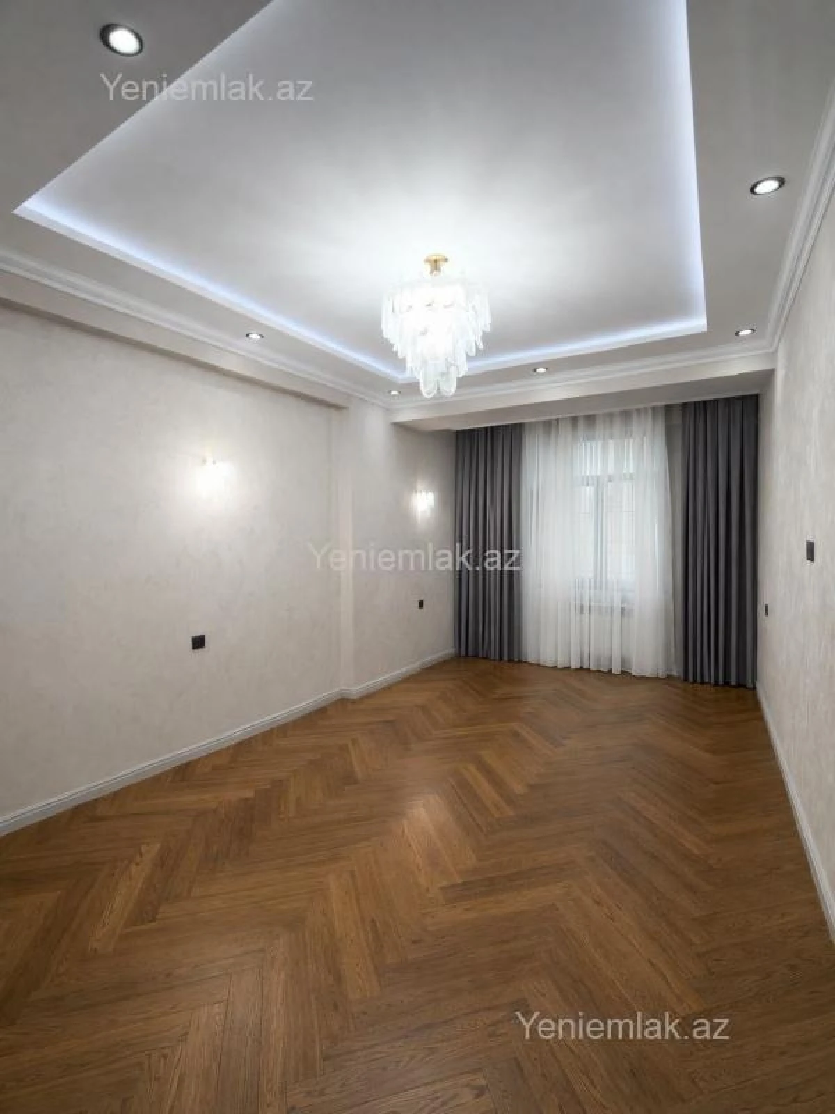 Satılır 3 otaqlı yeni tikili 140 m²