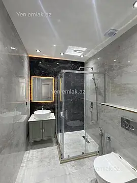 Satılır 3 otaqlı yeni tikili 140 m²